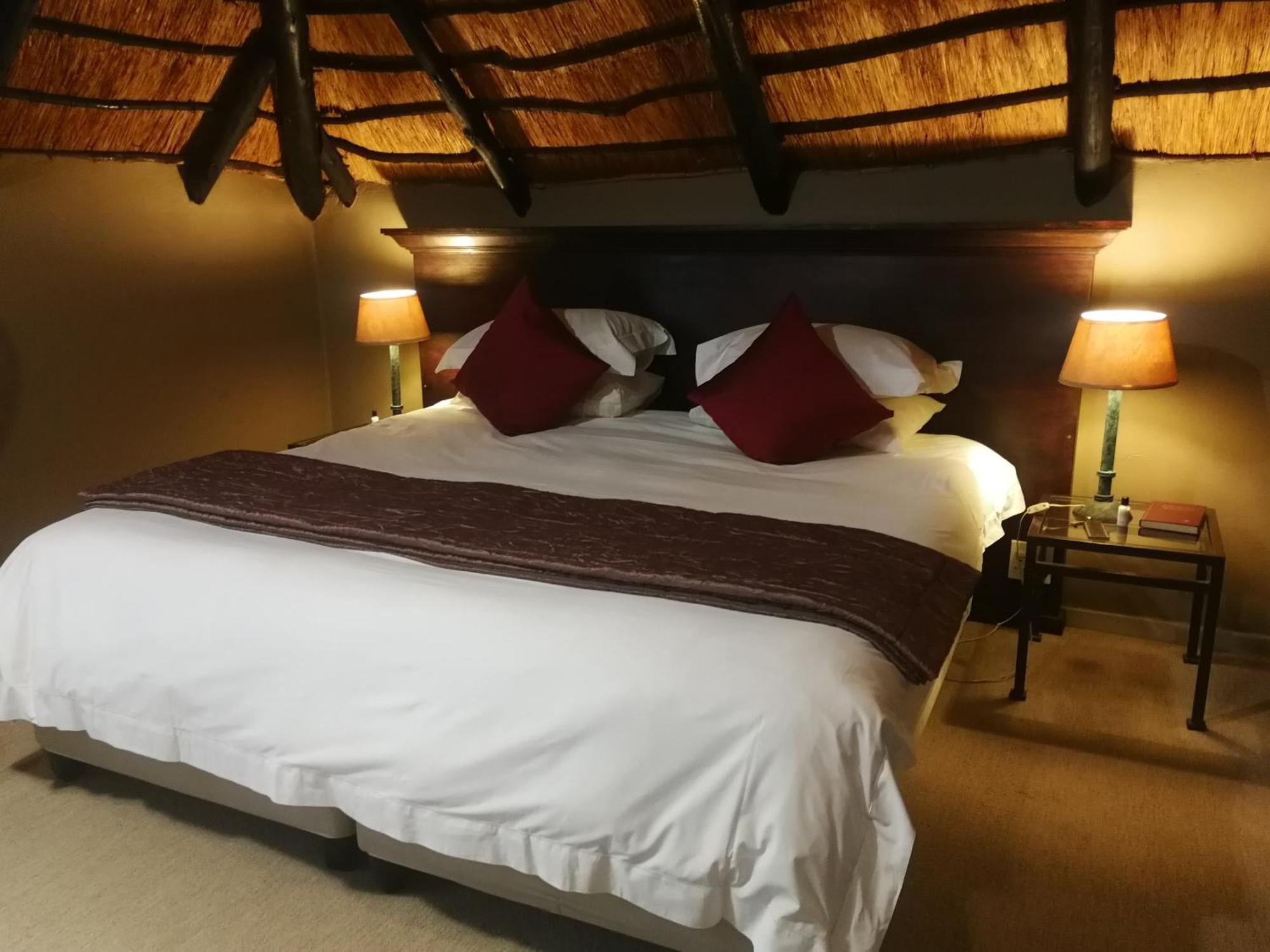 Bass Lake Country Lodge Pretoria Exterior photo